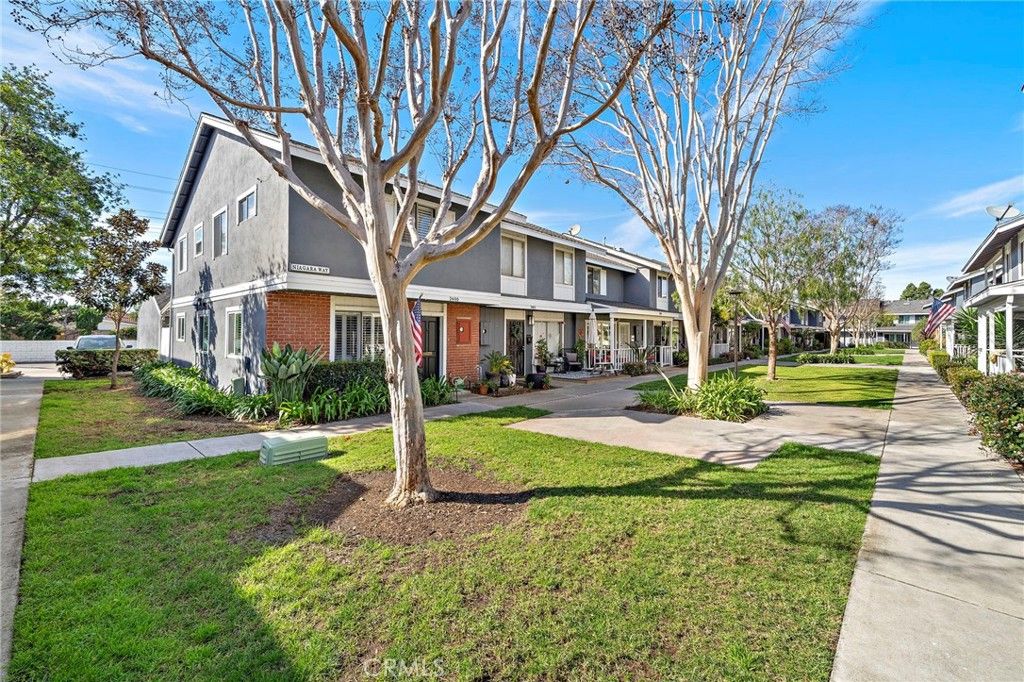 2404 Niagara, Costa Mesa, CA 92626