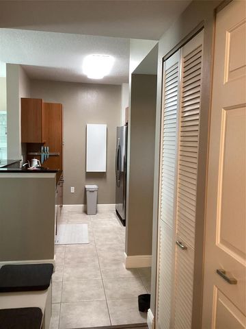 700 E Boynton Beach Boulevard 1207, Boynton Beach, FL 33435