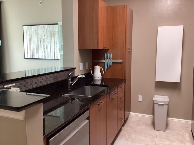 700 E Boynton Beach Boulevard 1207, Boynton Beach, FL 33435