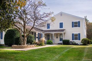 41783 Onaway Drive, Novi, MI 48167