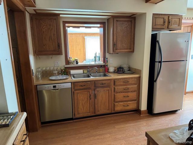 13226 Catalpa Street, Southgate, MI 48195