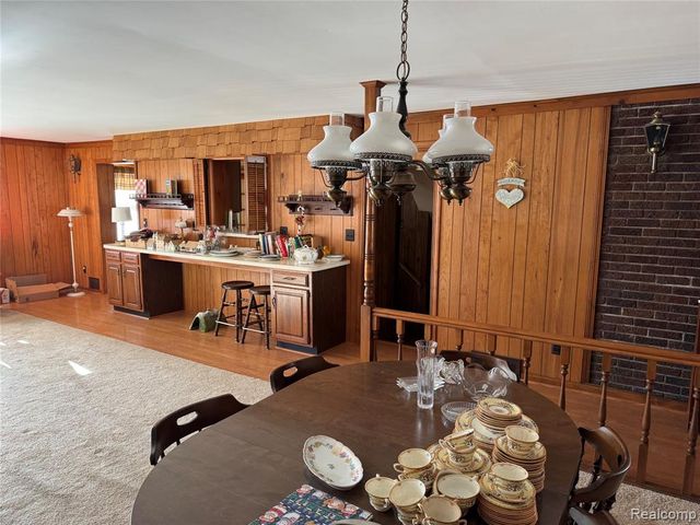 13226 Catalpa Street, Southgate, MI 48195