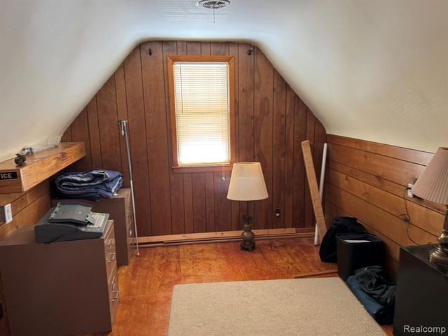 13226 Catalpa Street, Southgate, MI 48195