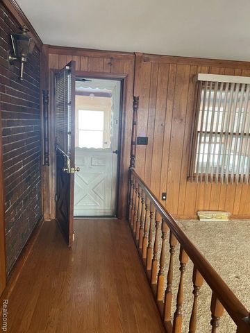 13226 Catalpa Street, Southgate, MI 48195