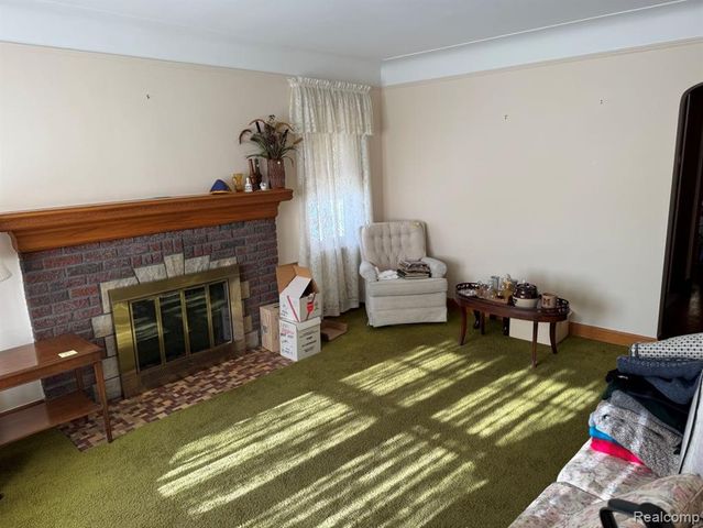 13226 Catalpa Street, Southgate, MI 48195