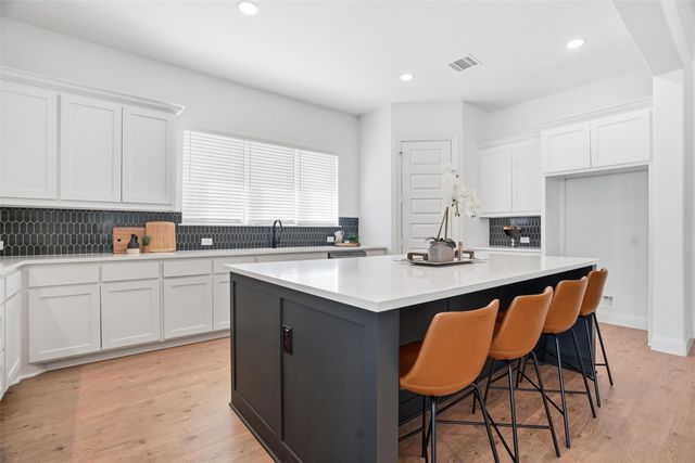 513 Fieldstone Lane, Haslet, TX 76052