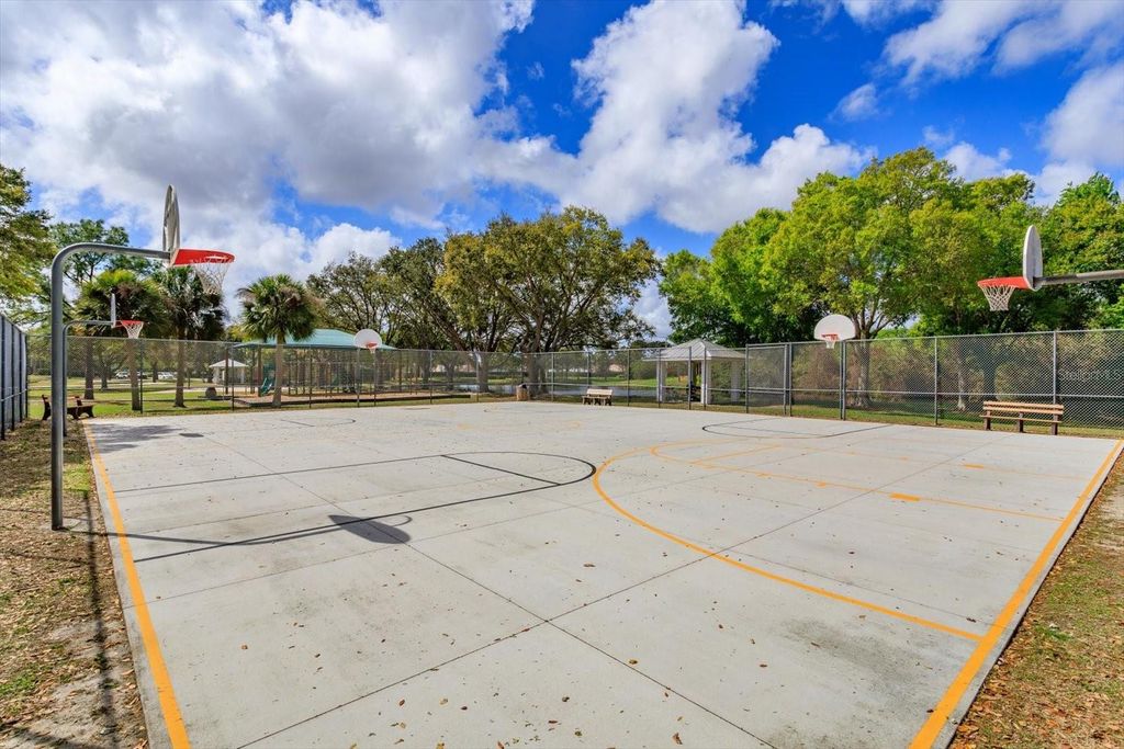 Image 37 of property listing at 2532 VENTURA CIRCLE, West Melbourne, FL 32904