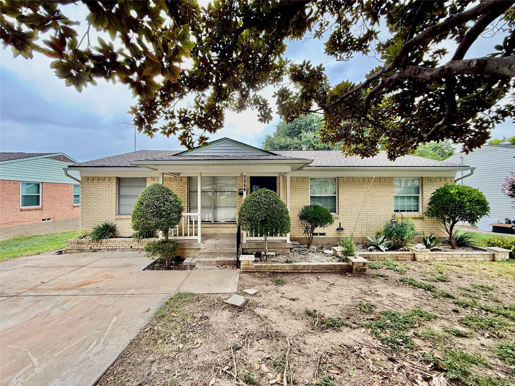 2577 Brandywine Drive, Farmers Branch, TX 75234