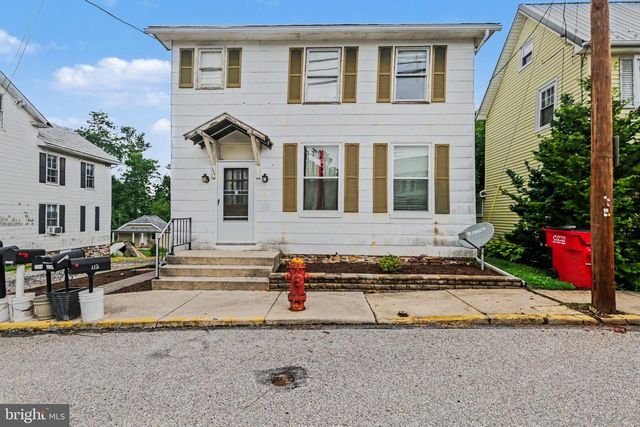 111 HARRISBURG ST, East Berlin, PA 17316