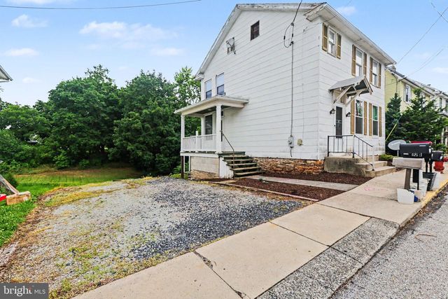 111 HARRISBURG ST, East Berlin, PA 17316