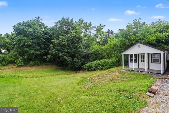 111 HARRISBURG ST, East Berlin, PA 17316