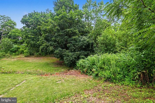 111 HARRISBURG ST, East Berlin, PA 17316