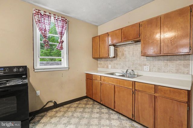 111 HARRISBURG ST, East Berlin, PA 17316