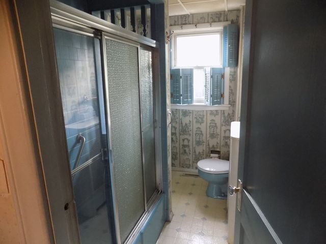 1346 President Ave., Fall River, MA 02720