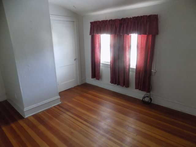 1346 President Ave., Fall River, MA 02720