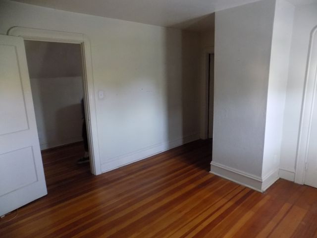 1346 President Ave., Fall River, MA 02720