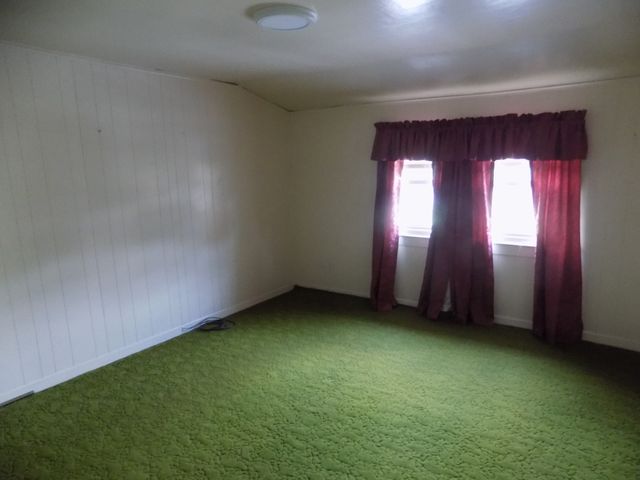 1346 President Ave., Fall River, MA 02720