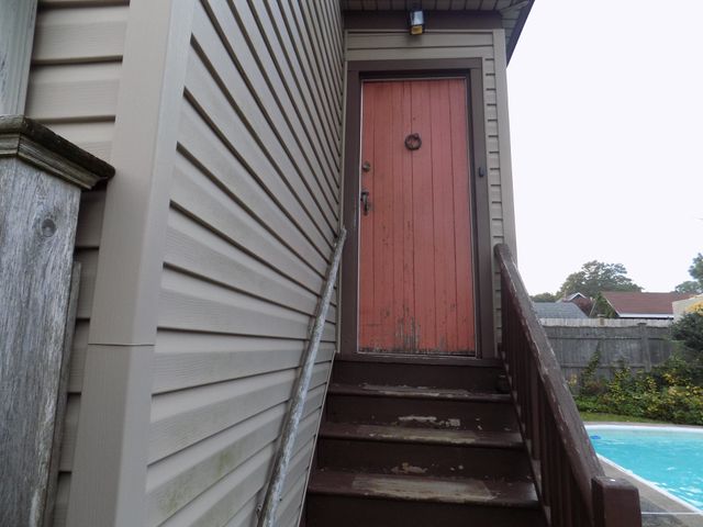 1346 President Ave., Fall River, MA 02720