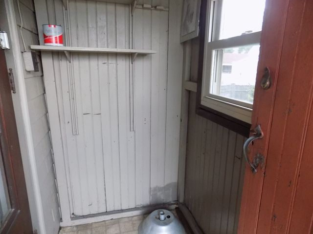 1346 President Ave., Fall River, MA 02720