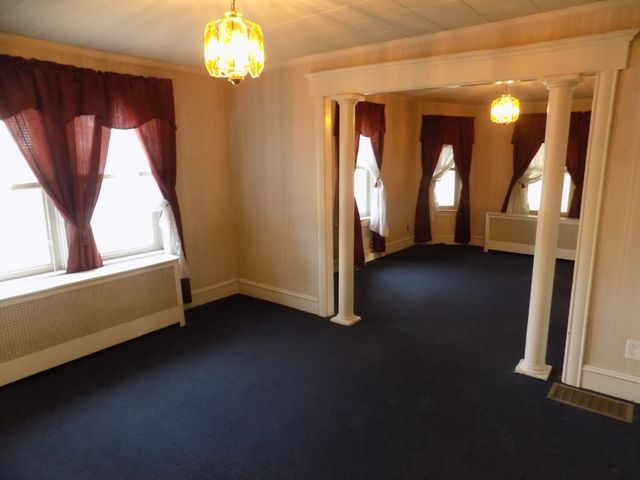 1346 President Ave., Fall River, MA 02720