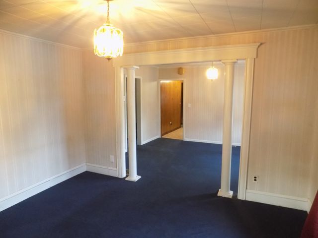 1346 President Ave., Fall River, MA 02720