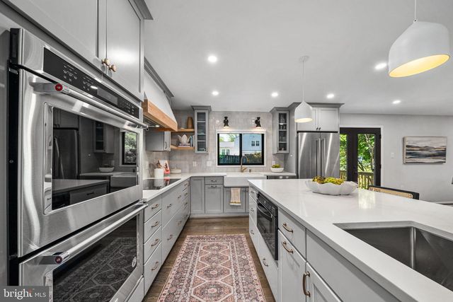 11025 MELISSA CT, Fairfax, VA 22030