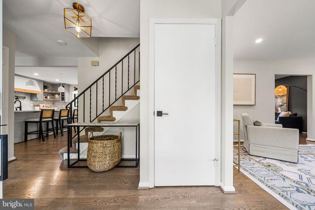 11025 MELISSA CT, Fairfax, VA 22030