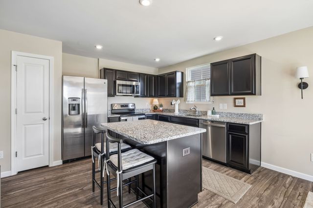 3056 Dartmoor Pl, White House, TN 37188