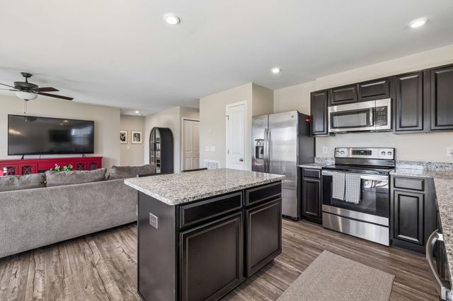 3056 Dartmoor Pl, White House, TN 37188