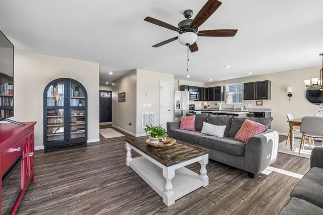 3056 Dartmoor Pl, White House, TN 37188