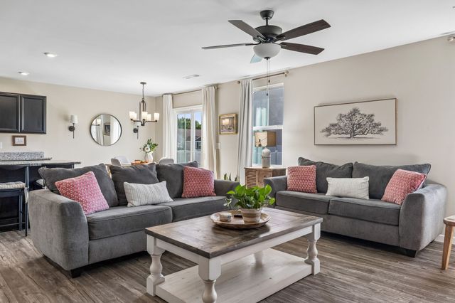 3056 Dartmoor Pl, White House, TN 37188