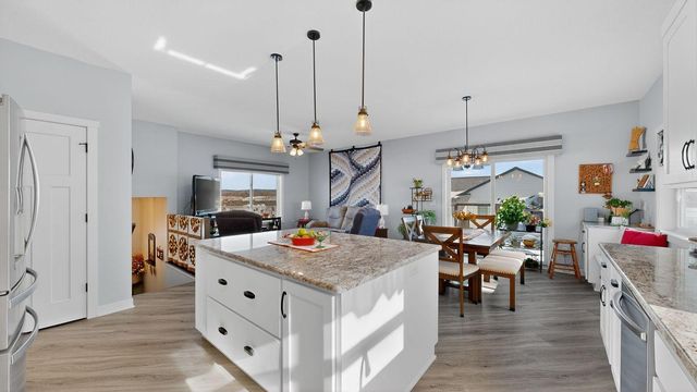 1013 Eagle Vista Lane, Lake City, MN 55041