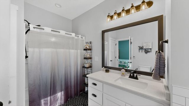 1013 Eagle Vista Lane, Lake City, MN 55041