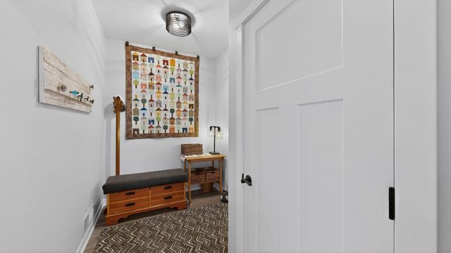 1013 Eagle Vista Lane, Lake City, MN 55041