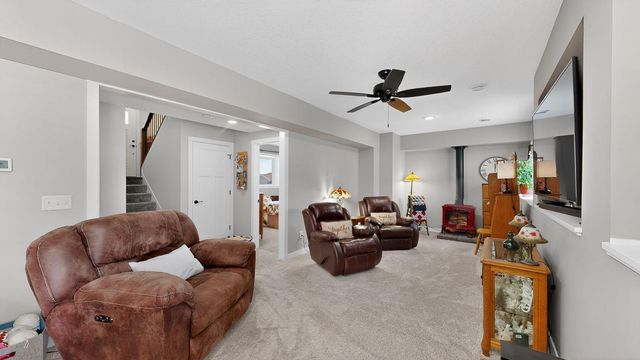 1013 Eagle Vista Lane, Lake City, MN 55041