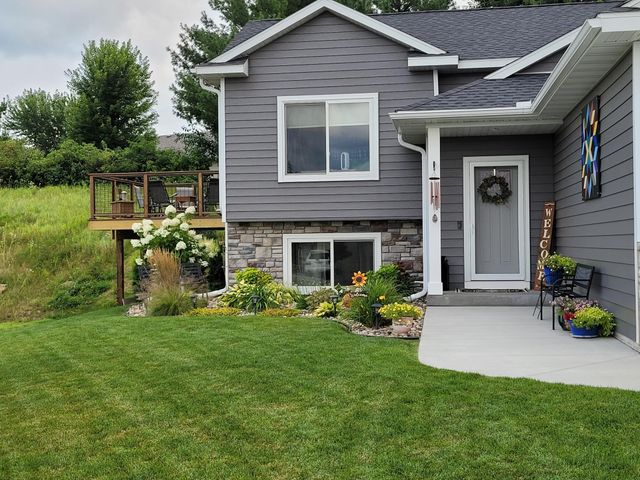 1013 Eagle Vista Lane, Lake City, MN 55041