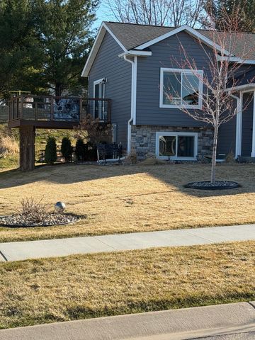 1013 Eagle Vista Lane, Lake City, MN 55041