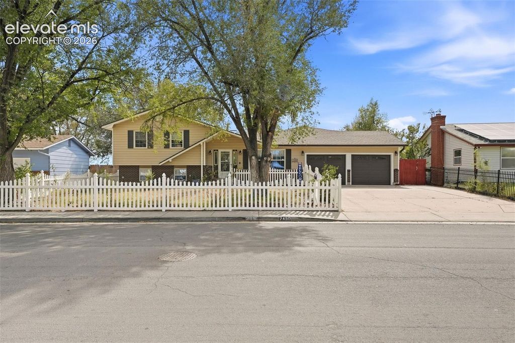 7450 Caballero Avenue, Colorado Springs, CO 80911 — exterior