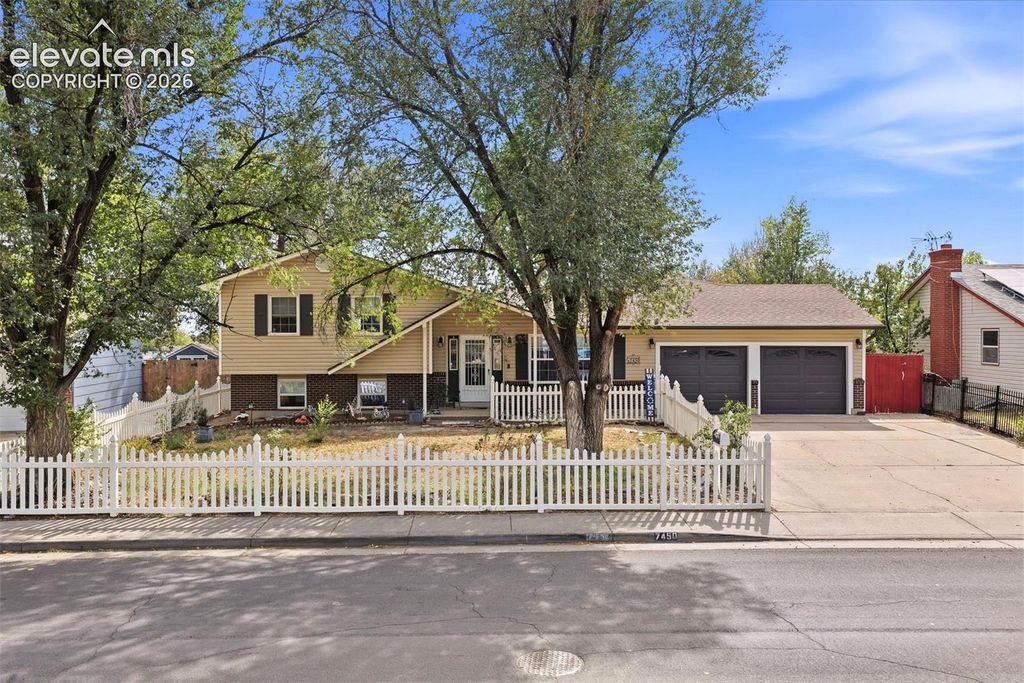 7450 Caballero Avenue, Colorado Springs, CO 80911 — photo 4