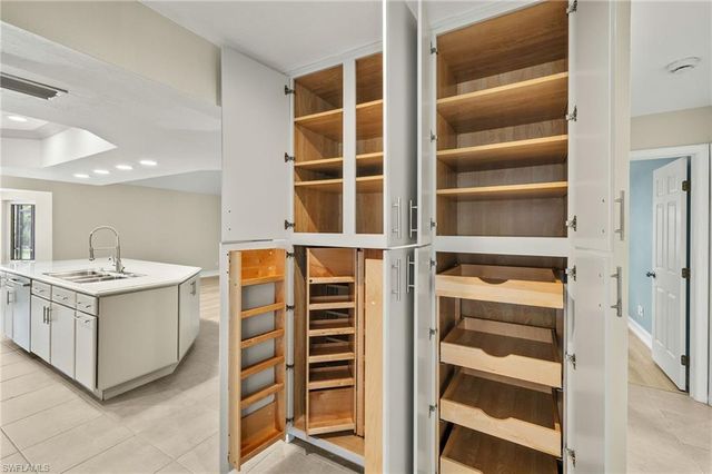 1815 SE 6th ST, Cape Coral, FL 33990