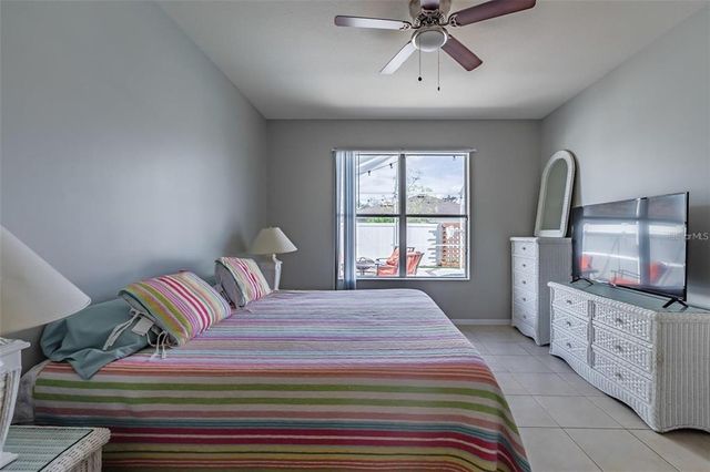 501 DELWOOD BRECK STREET, Ruskin, FL 33570