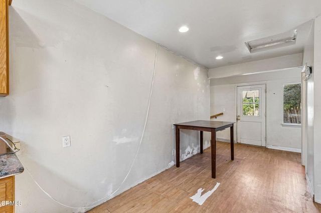 4803 Burgoyne Lane, La Canada Flintridge, CA 91011
