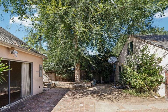 4803 Burgoyne Lane, La Canada Flintridge, CA 91011