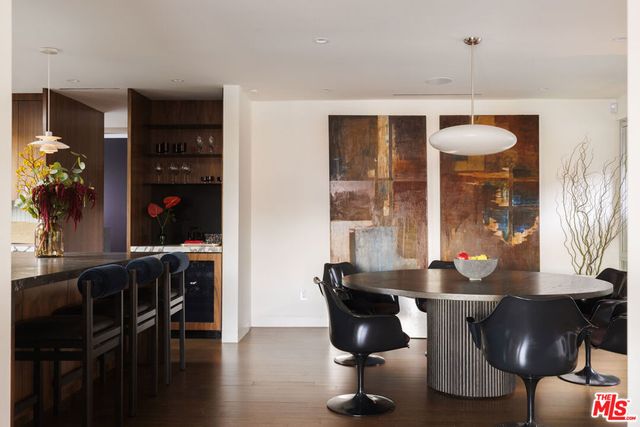 10965 Wrightwood Lane, Studio City, CA 91604