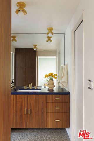 10965 Wrightwood Lane, Studio City, CA 91604