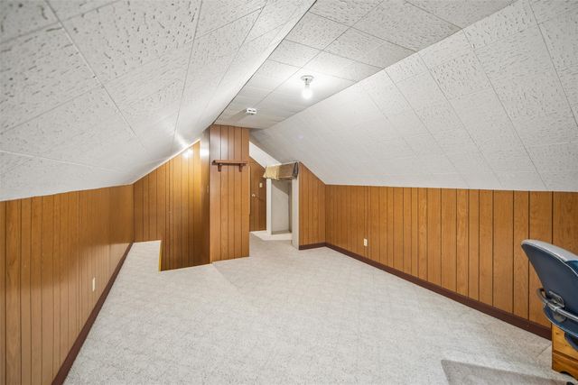 5716 Kingman Avenue, Des Moines, IA 50311