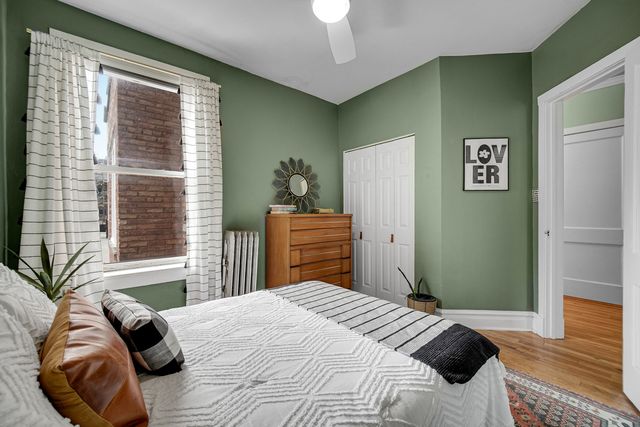 836 W LAKESIDE Place 1W, Chicago, IL 60640