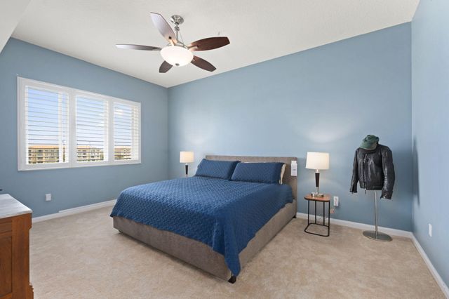 13 Harbour Isle Drive W Ph2, Fort Pierce, FL 34949