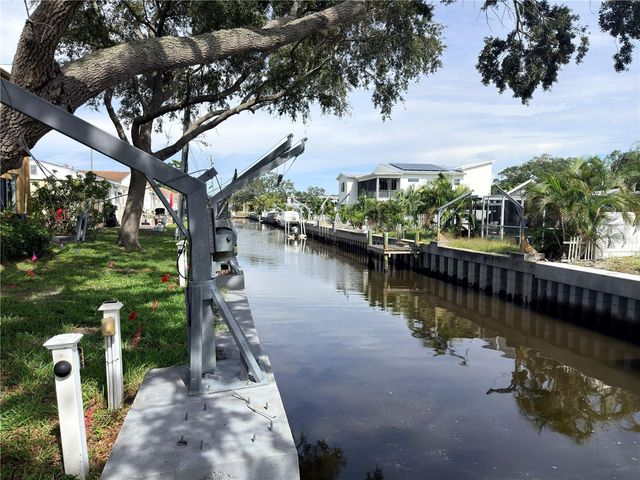 439 S PAULA DRIVE 103, Dunedin, FL 34698