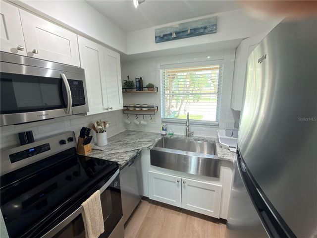 439 S PAULA DRIVE 103, Dunedin, FL 34698